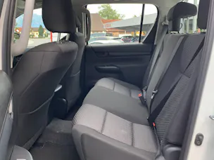 Toyota Hilux Double Cab.-Pick-up 2.4 D-4D 150 Comfort