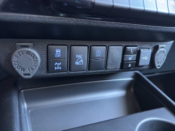 Vehicle image 12 Vehicle image 12