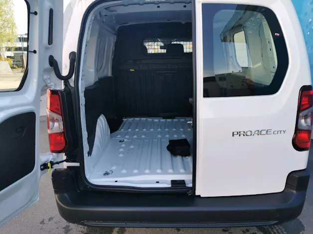 Toyota PROACE CITY Van L1 1.2 Active