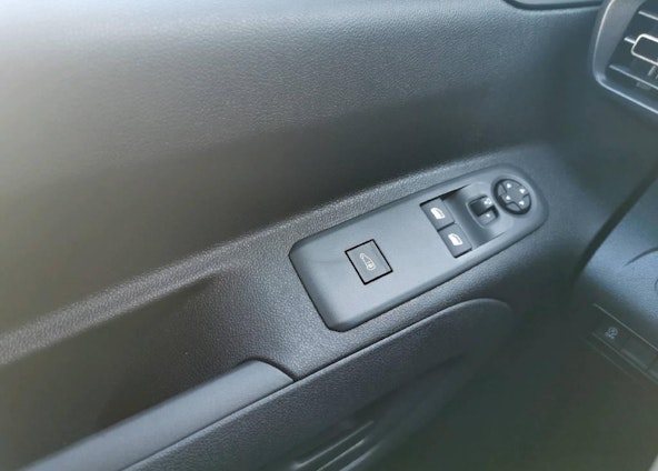 Vehicle image 11 Vehicle image 11