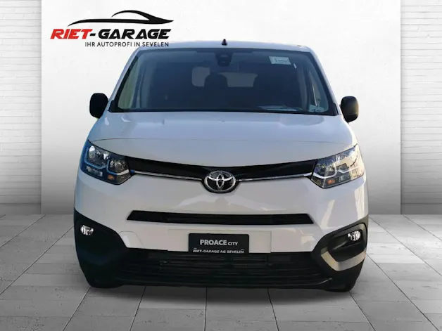 Toyota PROACE CITY Van L1 1.2 Active