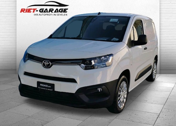 First vehicle image First vehicle image