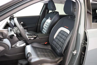 https://vehicle.imgix.net/4062619/b94c45a5-9ce2-4688-af91-028192103e29.JPG