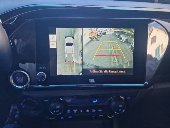 Vehicle image 13 Vehicle image 13