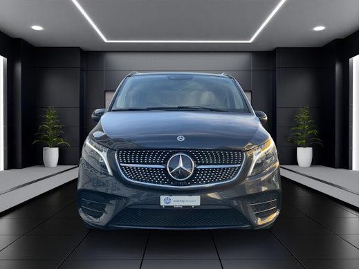 MERCEDES-BENZ V 300 d Exclusive lang Van 1