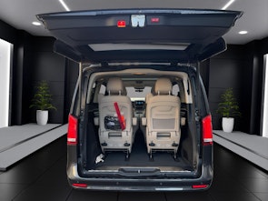Vehicle image MERCEDES-BENZ V 300 d Exclusive lang Van