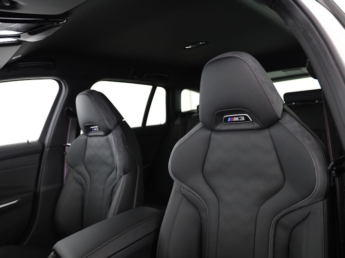 Vehicle image BMW 3 SERIES