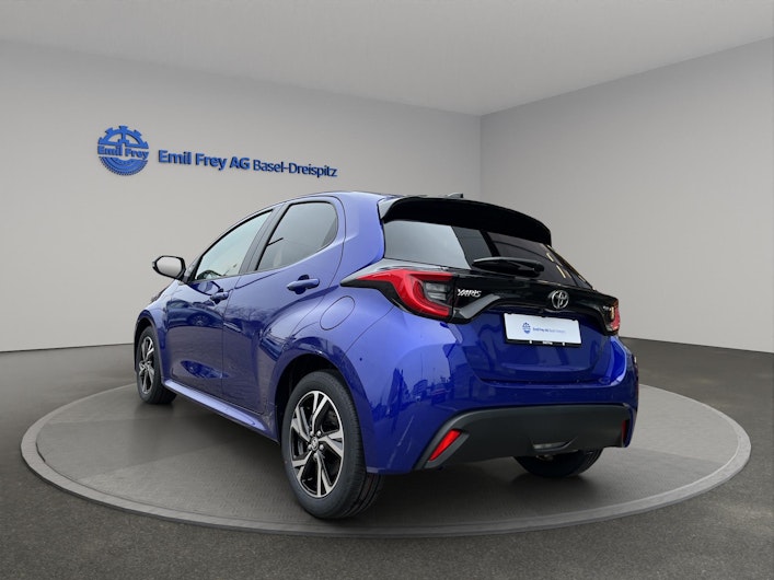 Vehicle image TOYOTA YARIS