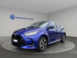 Vehicle image TOYOTA Yaris 1.5 VVT-i HSD Trend