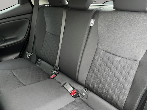 Vehicle image 7 Vehicle image 7