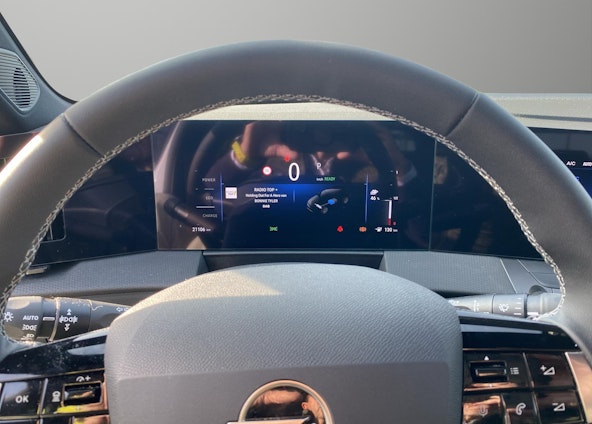 Vehicle image 5 Vehicle image 5