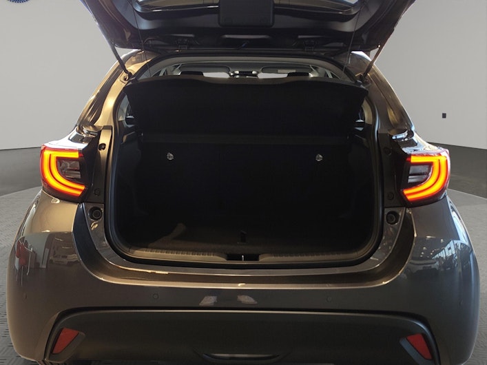 Vehicle image TOYOTA YARIS