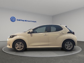 Vehicle image TOYOTA Yaris 1.5 VVT-i HSD Comfort