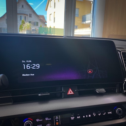 Vehicle image 10 Vehicle image 10