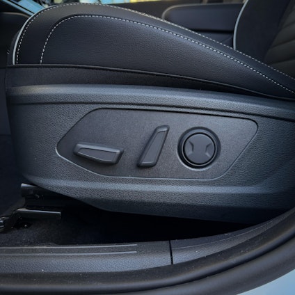 Vehicle image 20 Vehicle image 20