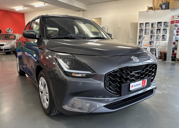 First vehicle image First vehicle image