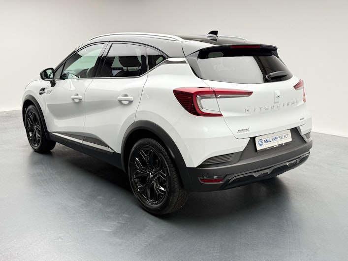 Vehicle image MITSUBISHI ASX