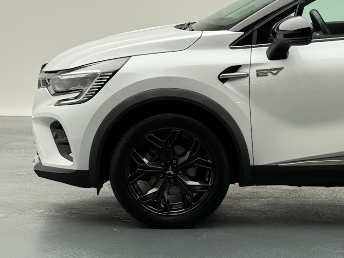 Vehicle image MITSUBISHI ASX