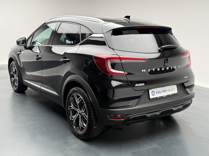 Vehicle image MITSUBISHI ASX