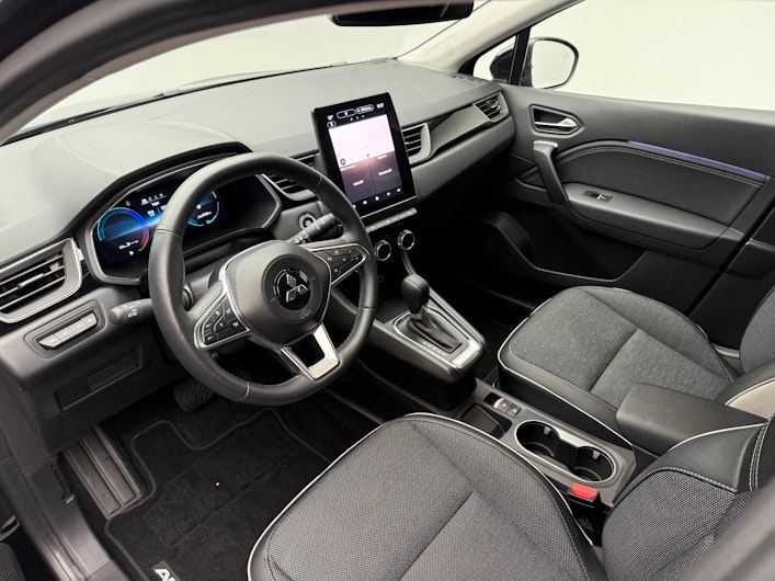 Vehicle image MITSUBISHI ASX