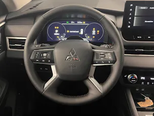 Mitsubishi Outlander 2.4 PHEV Invite 4x4