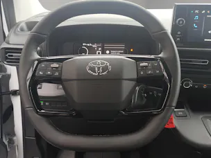 Toyota PROACE CITY Van L1 52KWh Active