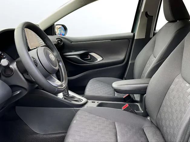 Toyota Yaris 1.5 VVT-i HSD Comfort