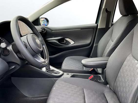 Vehicle image 7 Vehicle image 7