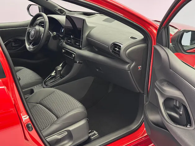 Toyota Yaris 1.5 VVT-i HSD Premium