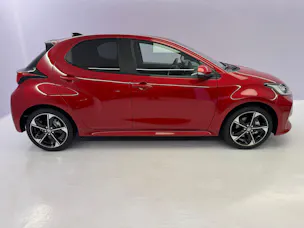 Toyota Yaris 1.5 VVT-i HSD Premium