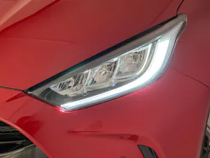 Toyota Yaris 1.5 VVT-i HSD Premium