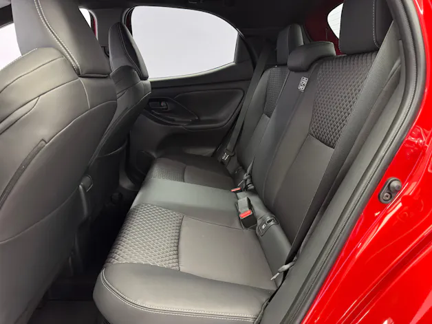 Toyota Yaris 1.5 VVT-i HSD Premium
