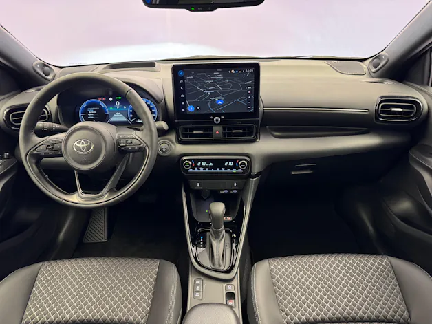 Toyota Yaris 1.5 VVT-i HSD Premium