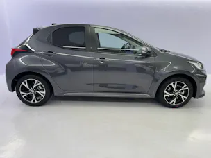 Toyota Yaris 1.5 VVT-i HSD Trend