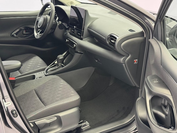 Vehicle image 7 Vehicle image 7