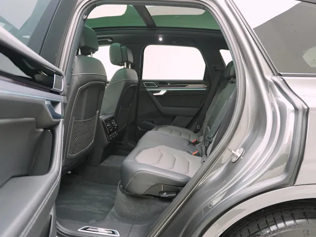 VW Touareg 3.0 TDI R-Line Black Style 4Motion
