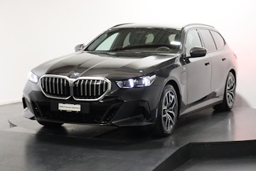 Vehicle image BMW 530e xDrive Touring