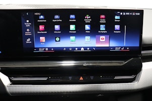 Vehicle image BMW 530e xDrive Touring