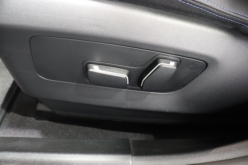 Vehicle image BMW 5 SERIES