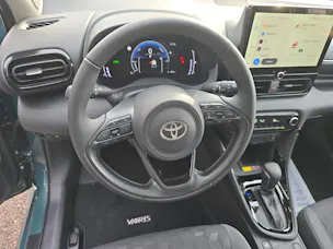 Toyota Yaris 1.5 VVT-i HSD Trend