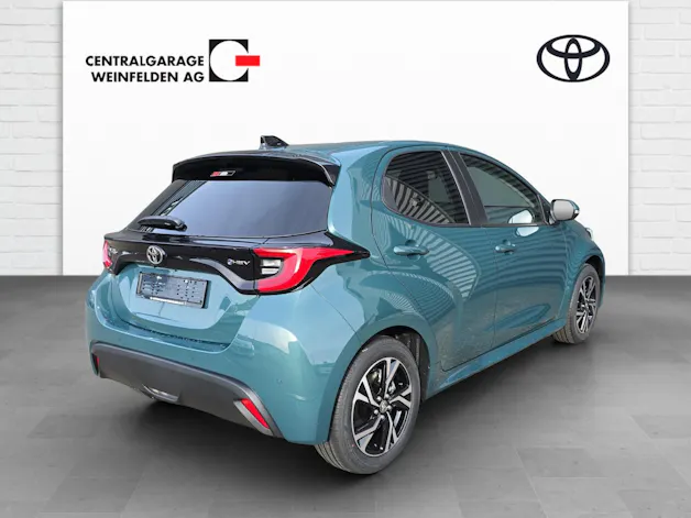 Toyota Yaris 1.5 VVT-i HSD Trend