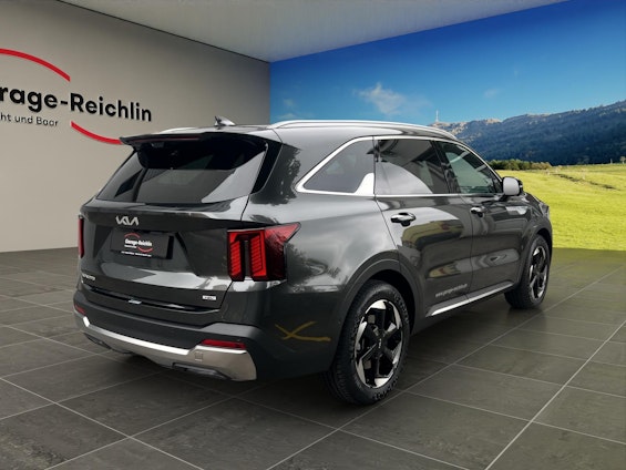 Vehicle image 4 Vehicle image 4