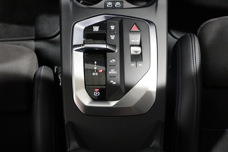 Vehicle image BMW 1 SERIES