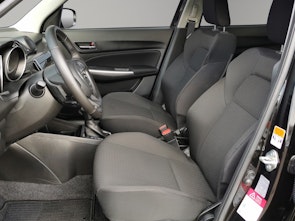 Vehicle image SUZUKI Swift 1.2 Compact Top Hybrid