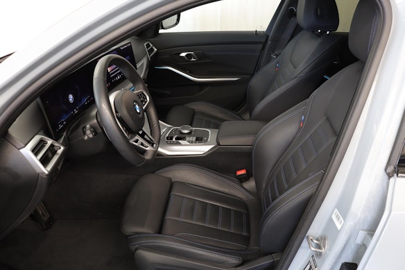 BMW 320d xDrive SAG Touring 1