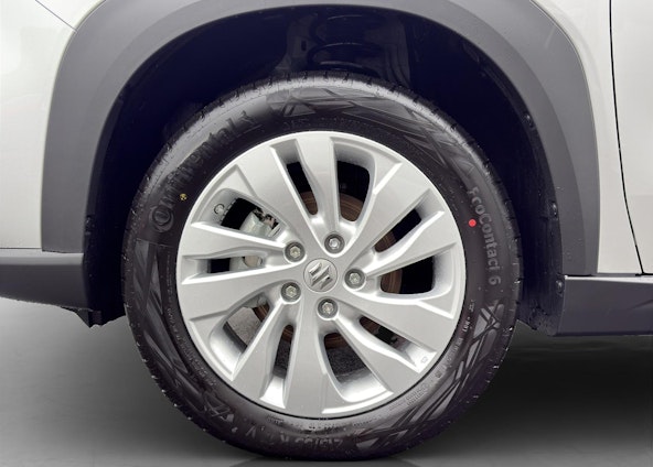 Vehicle image 8 Vehicle image 8