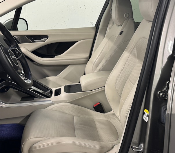 Vehicle image JAGUAR I-PACE