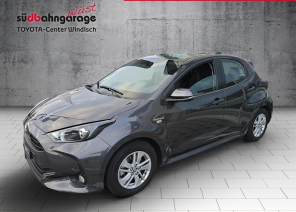 First vehicle image First vehicle image