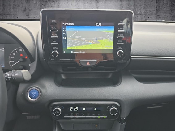 Vehicle image 8 Vehicle image 8