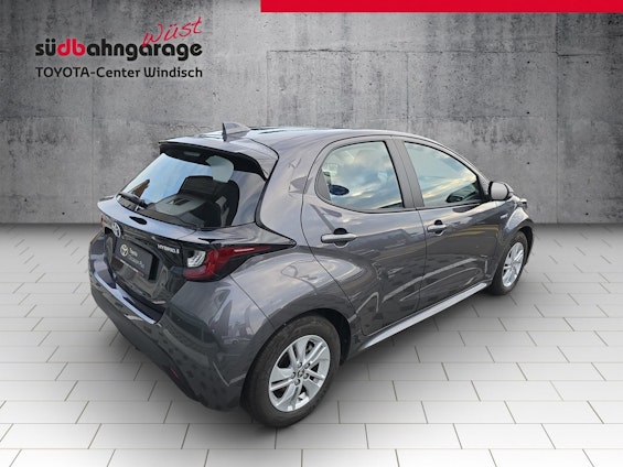 Vehicle image 12 Vehicle image 12